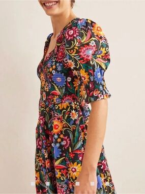 Boden Floral Smocked Bodice Midi Dress US 8R Black Cotton Puff Sleeve Pockets